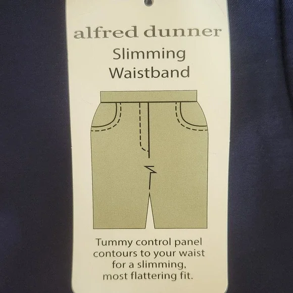 Alfred Dunner Pull-On Shorts Womens Plus Size 22W Solid Navy Blue Allure NWT - Picture 6 of 13